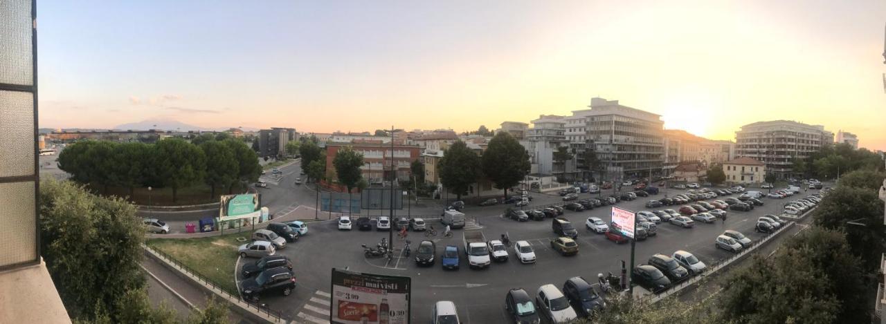 Appartamento Ristrutturato ,In Centro A 200 M Dal Mare Pescara Exterior photo
